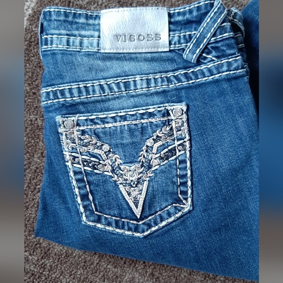 * Vigoss Brand Capris - Picture 2 of 4